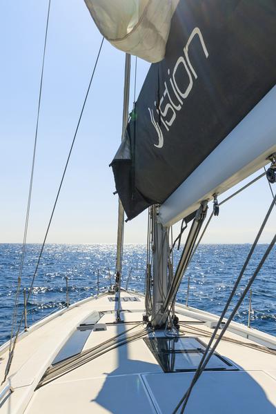 Book yachts online - sailboat - Oceanis 51.1 (5+1 cab) A/C &amp; GEN - CUBA LIBRE - rent