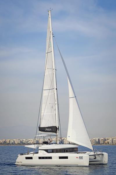 Book yachts online - catamaran - Lagoon 50 A/C &amp; GEN &amp; WM - HAPPY FEET (ONLY SKIPPERED) - rent