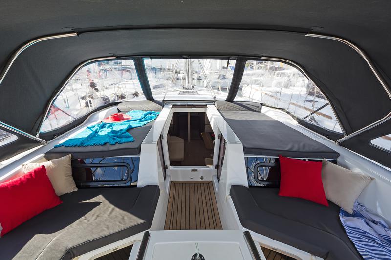 Book yachts online - sailboat - Oceanis 51.1 (5+1 cab) A/C &amp; GEN - BABAKITA - rent