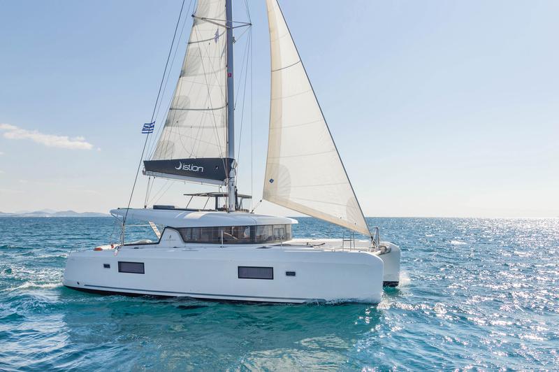 Book yachts online - catamaran - Lagoon 42 A/C &amp; GEN. - BLUE RIPPLE 1 - rent
