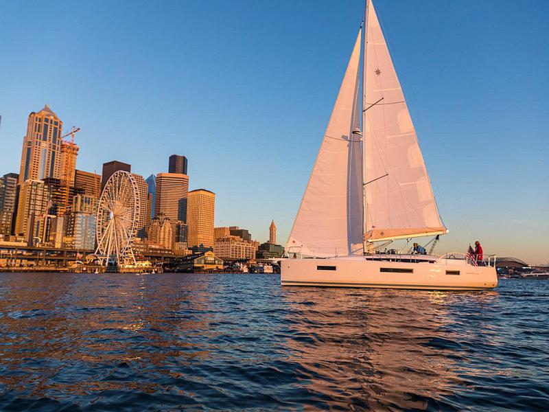 Book yachts online - sailboat - Sun Odyssey 440 - Jolly Roger - rent