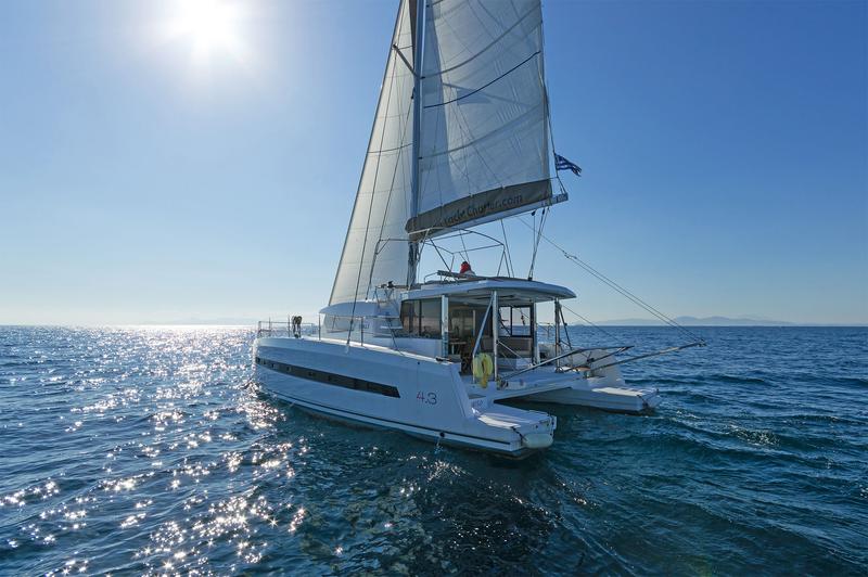 Book yachts online - catamaran - Bali 4.3 A/C &amp; GEN - ANNITA - rent