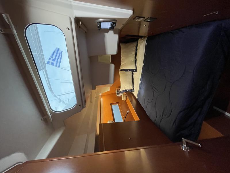 Book yachts online - sailboat - Oceanis 46.1 - Precious L A/C-GEN-SOLAR-ELEC.WC - rent