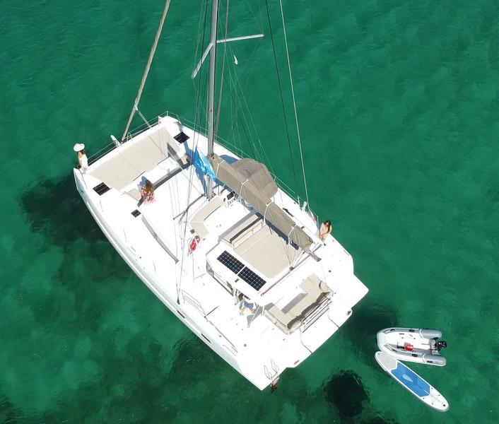 Book yachts online - catamaran - Bali 4.3 - Hogwarts - rent