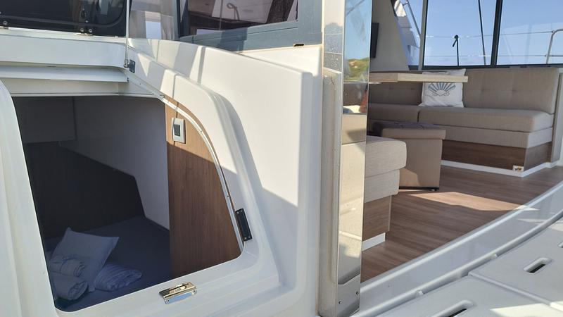 Book yachts online - catamaran - Bali 4.6 - Grampus - rent