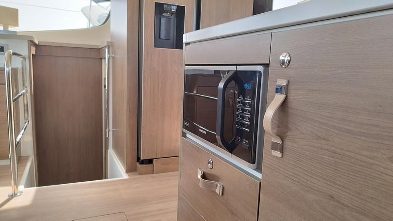 Book yachts online - catamaran - Bali 4.4 - Stenella - rent