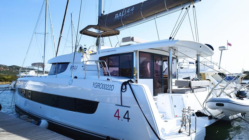 Book yachts online - catamaran - Bali 4.4 - Stenella - rent