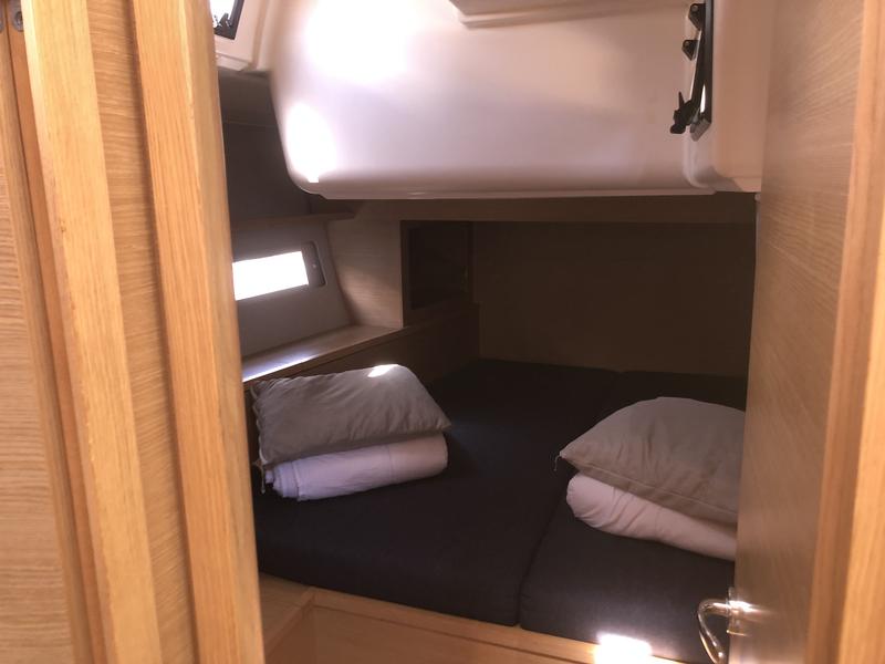 Book yachts online - sailboat - Dufour 530 Exclusive 2020 - Gryffindor - rent