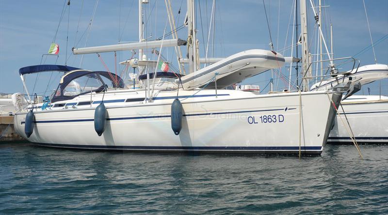 Book yachts online - sailboat - Bavaria 38 - Tommy  - rent