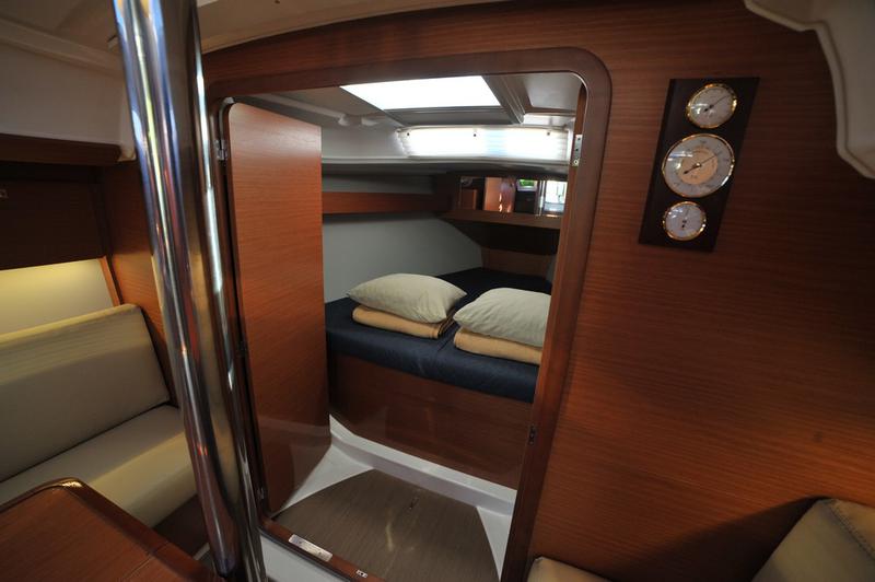 Book yachts online - sailboat - Dufour 360 GL - Else - rent