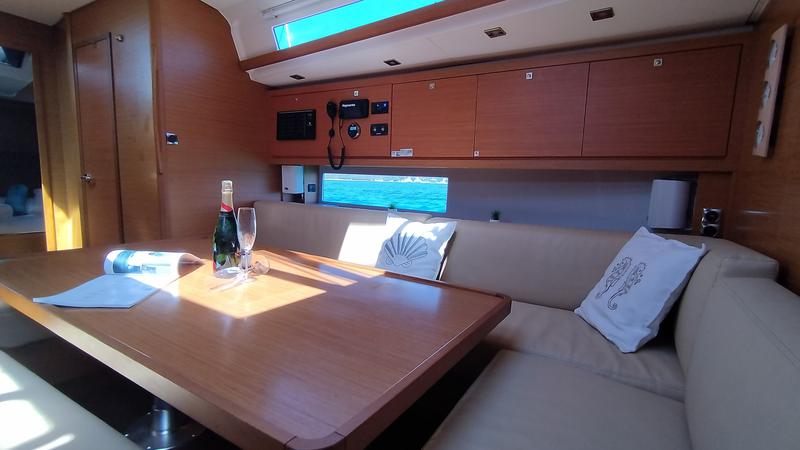 Book yachts online - sailboat - Dufour 470 - Weasley - rent