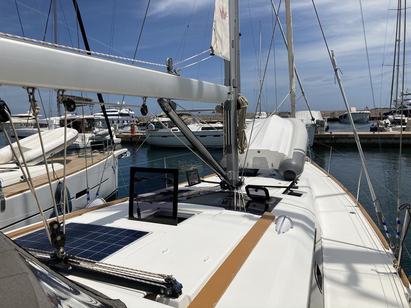 Book yachts online - sailboat - Dufour 460 Grand Large 5Cab - Abraxan - rent