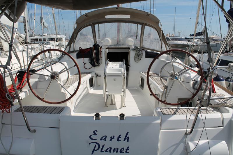 Book yachts online - sailboat - Sun Odyssey 439 - Earth Planet - rent