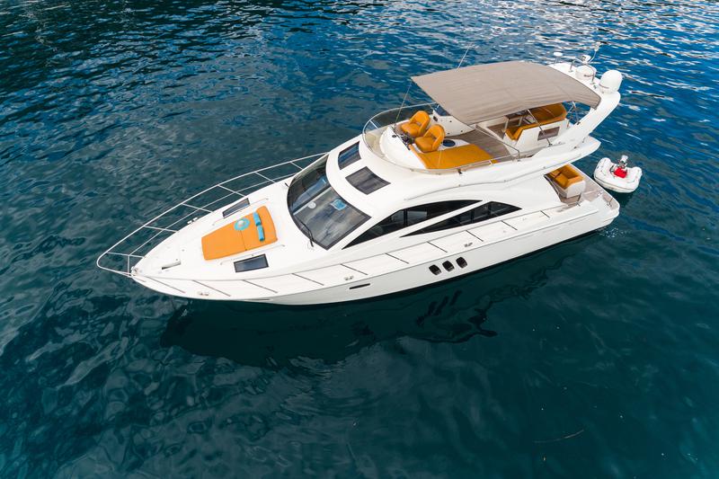 Book yachts online - motorboat - Sealine T 50 - Maja - rent