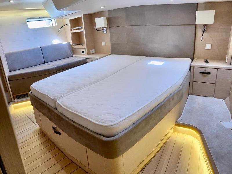 Book yachts online - sailboat - Jeanneau 64 - Nada III - rent