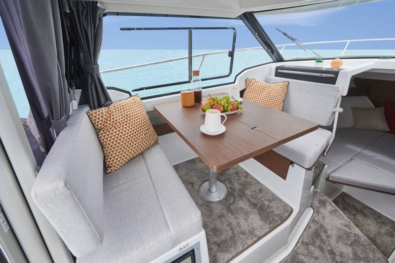 Book yachts online - motorboat - Merry Fisher 795 Serie 2 - WAVE - rent