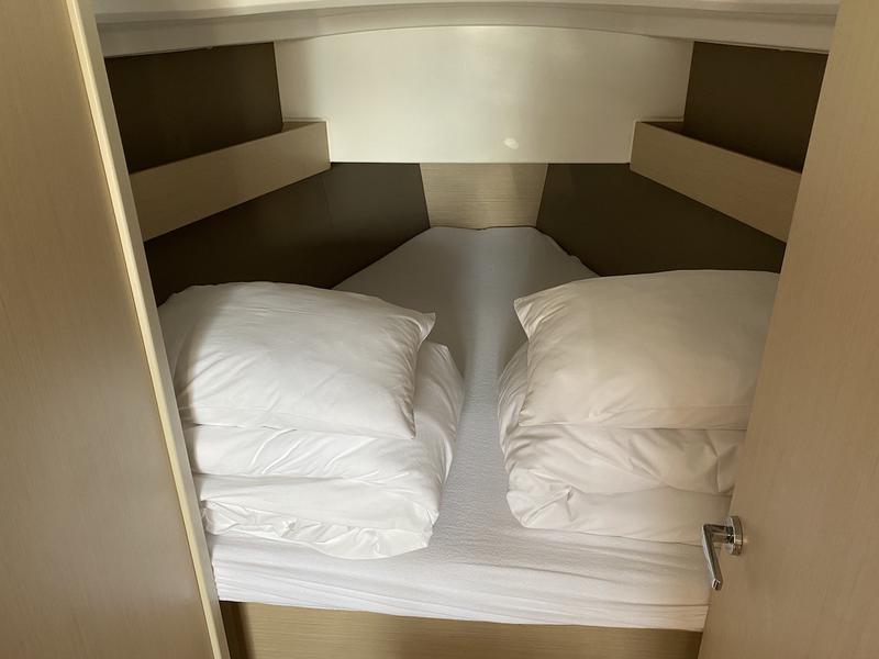 Book yachts online - sailboat - Oceanis 30.1 - Mañana - rent
