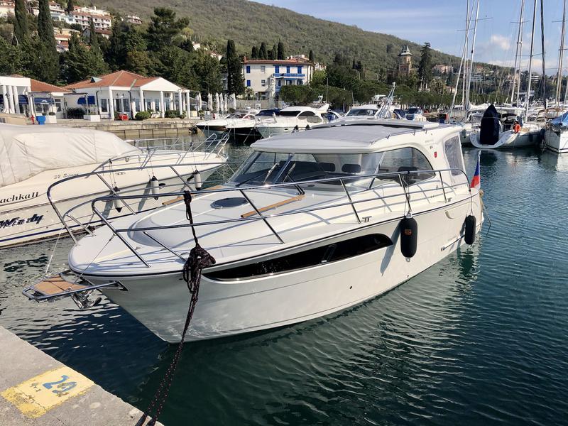 Book yachts online - motorboat - Marex 310 Sun Cruiser - Orion - rent