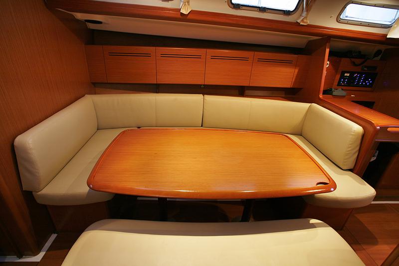 Book yachts online - sailboat - Cyclades 50.5 - Fairy - rent