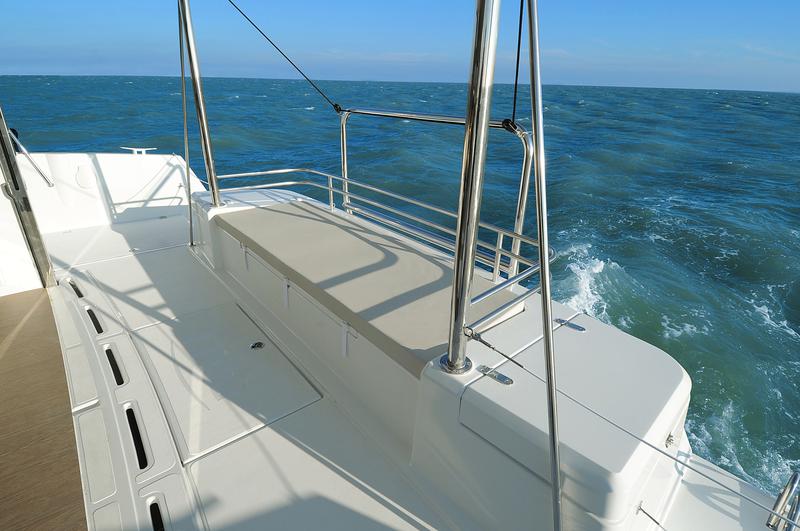 Book yachts online - catamaran - Bali 4.1 - Sinope - rent