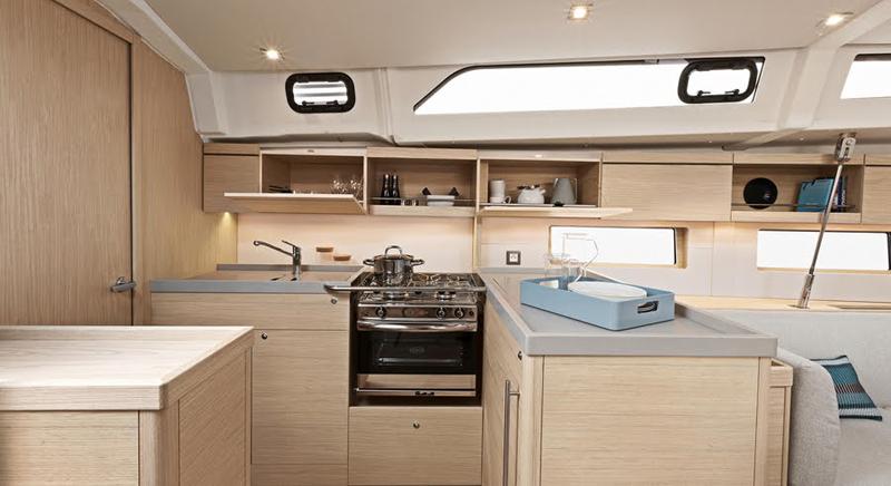 Book yachts online - sailboat - Oceanis 46.1 - 5 cabin version - FriendSEAp - rent