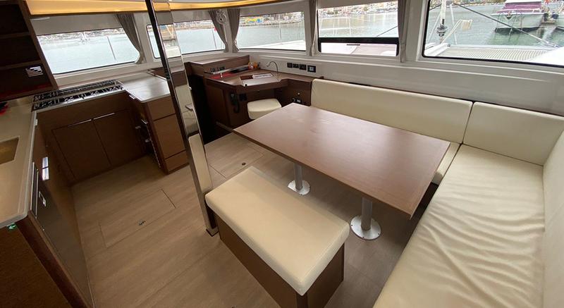 Book yachts online - catamaran - Lagoon 46(12 PAX) - Zen - rent