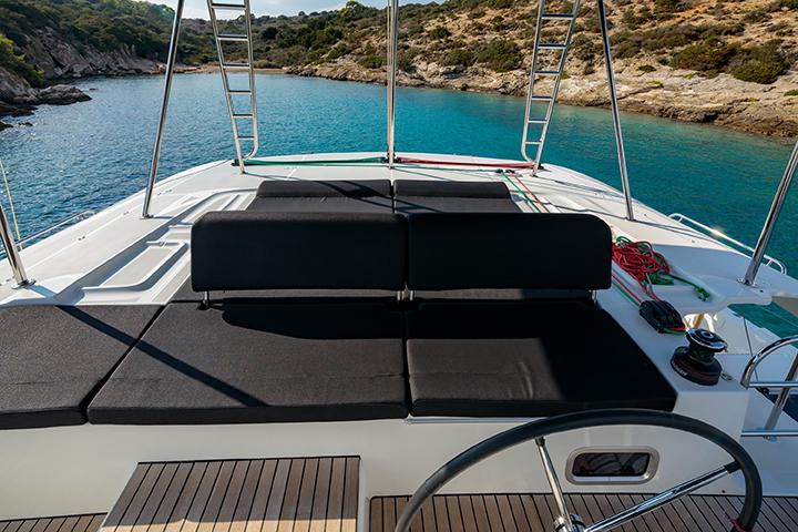 Book yachts online - catamaran - Lagoon 46 - Rubellite - Skippered - rent
