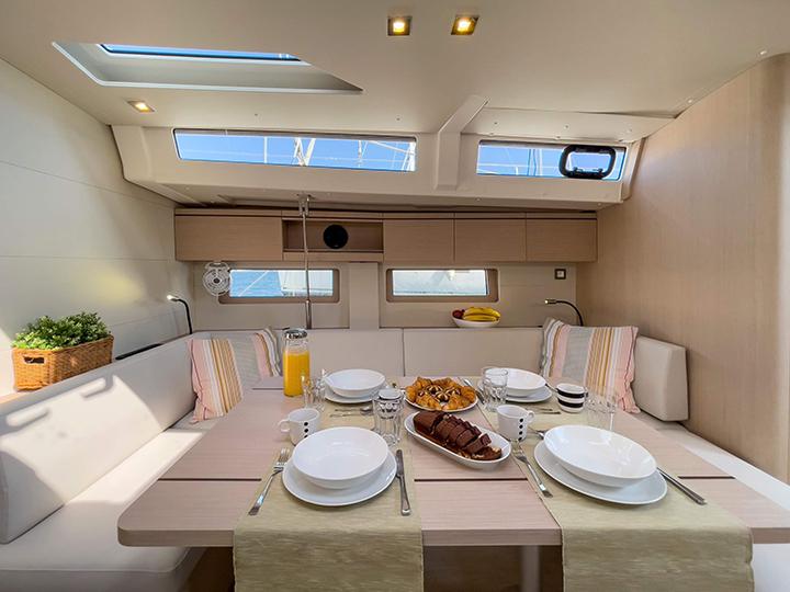 Book yachts online - sailboat - Oceanis 51.1 - Spyros - rent