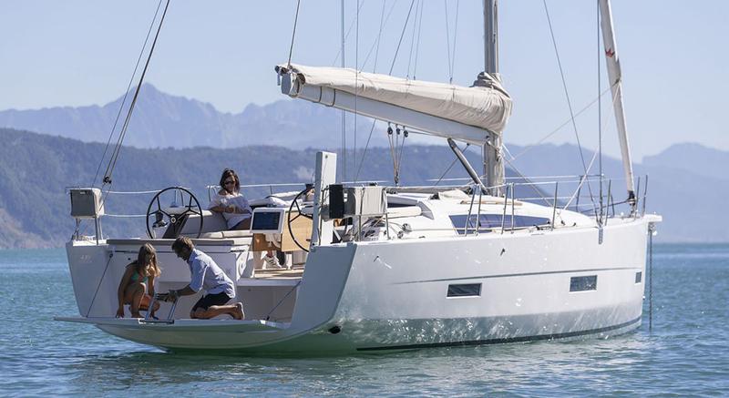 Book yachts online - sailboat - Dufour 430 Grand Large - CALYPSO - rent