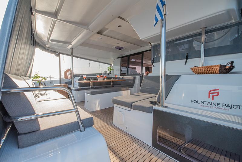 Book yachts online - catamaran - Astréa 42 - NOU NOU 1 - Skippered - rent