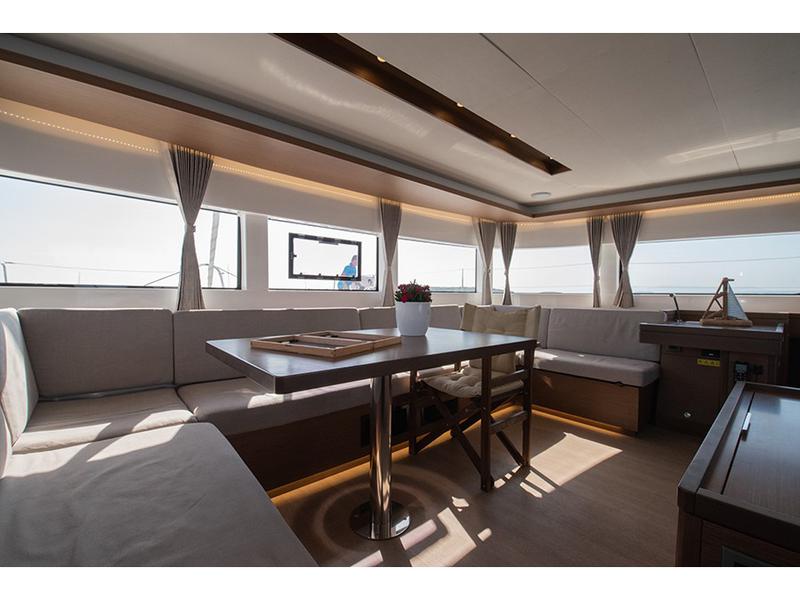 Book yachts online - catamaran - Lagoon 50 - For Sail Again - rent