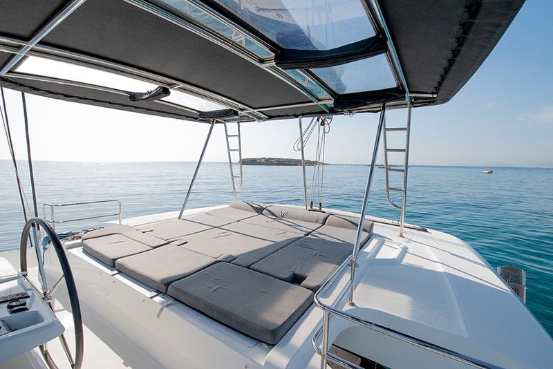 Book yachts online - catamaran - Lagoon 50 - For Sail Again - rent