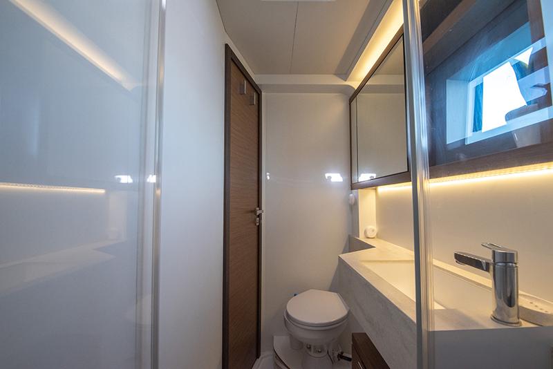 Book yachts online - catamaran - Lagoon 50 - For Sail Again - rent