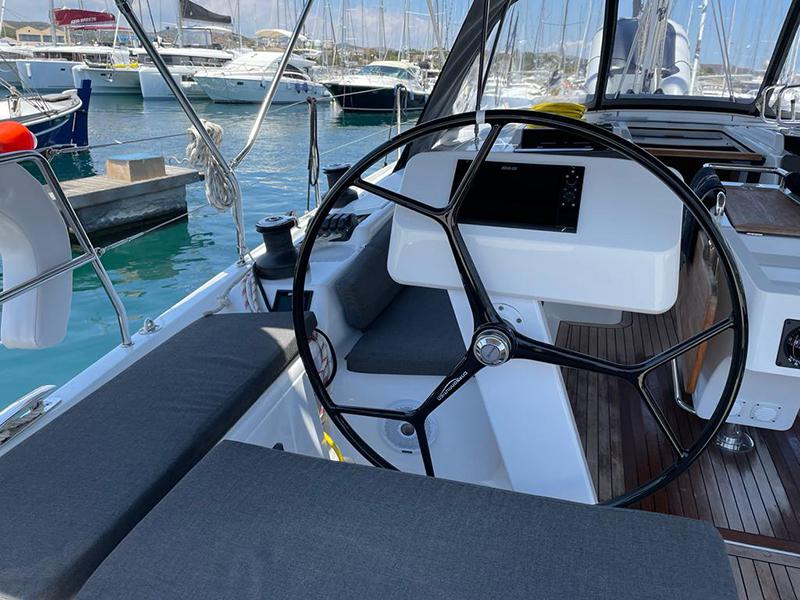Book yachts online - sailboat - Hanse 458 - Sea Pearl - rent