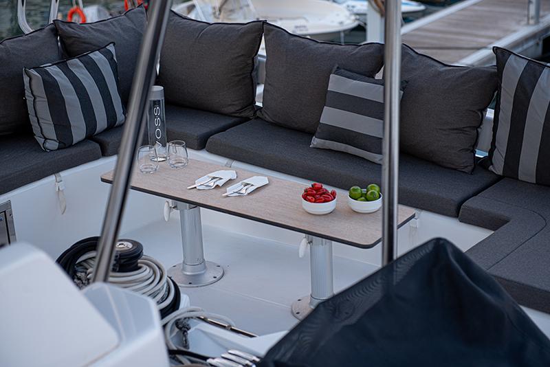 Book yachts online - catamaran - Dufour 48 - My Blue heaven - Deluxe - rent