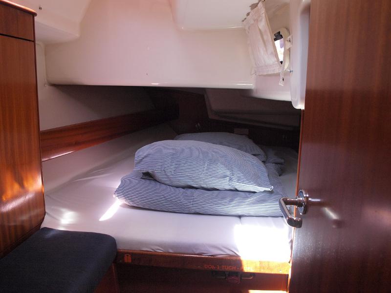Book yachts online - sailboat - Bavaria 42 - Sea King - rent