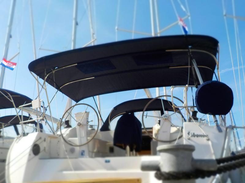 Book yachts online - sailboat - Bavaria Cruiser 46 - Nebula - rent