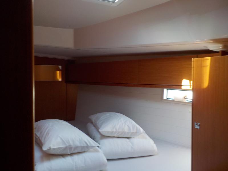 Book yachts online - sailboat - Bavaria Cruiser 46 - Pleiades - rent