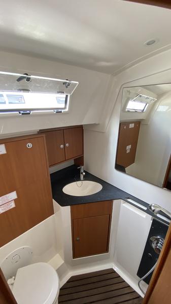 Book yachts online - sailboat - Bavaria Cruiser 45 - Gustac - rent