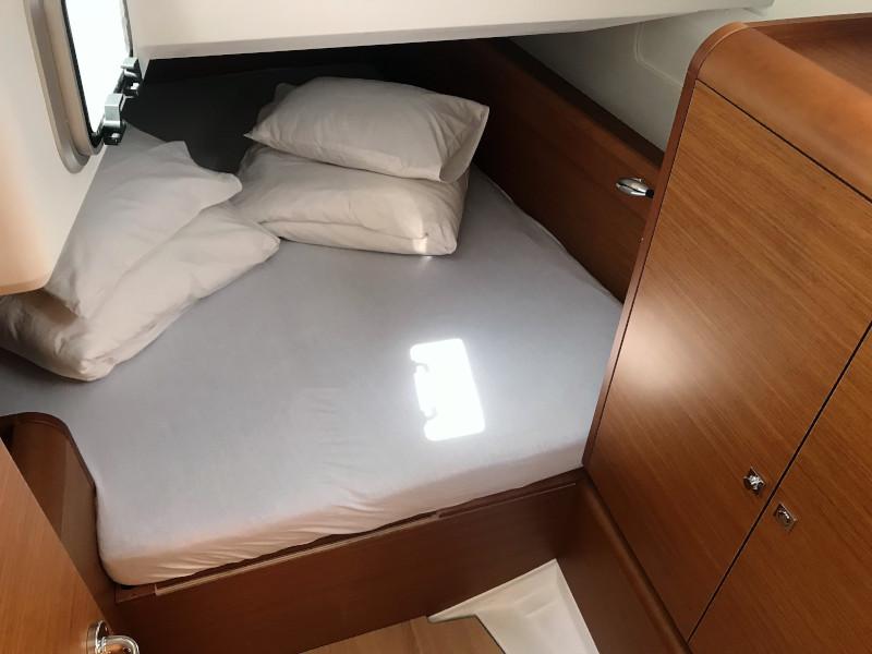 Book yachts online - sailboat - Sun Odyssey 449 - Janis - rent