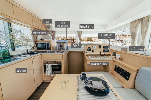 Book yachts online - catamaran - Lagoon 39 - NEMO - rent