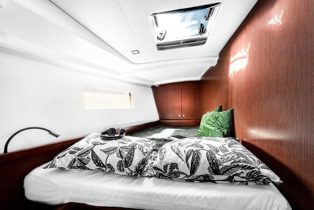Book yachts online - sailboat - Oceanis 45 - THEIA - rent