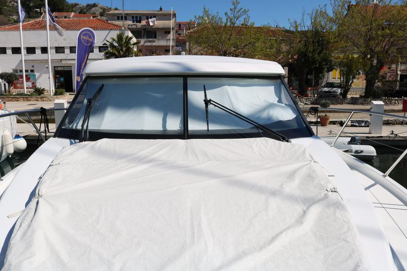 Book yachts online - motorboat - Jeanneau NC-11 Ownerversion - SORRY I - rent