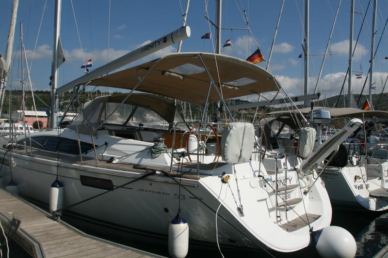 Book yachts online - sailboat - Jeanneau 53 (4cab) - Trinity - rent