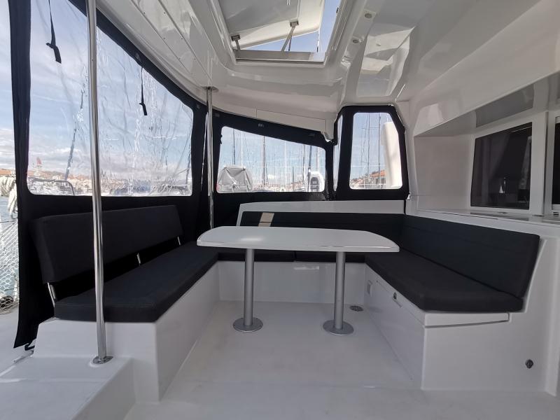 Book yachts online - catamaran - Lagoon 450 Flybridge - double elli - rent
