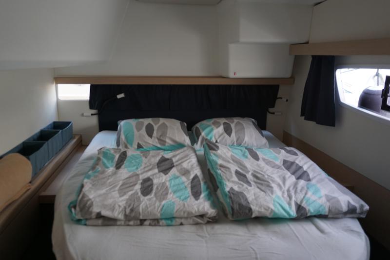 Book yachts online - catamaran - Lucia 40 - Sigast - rent