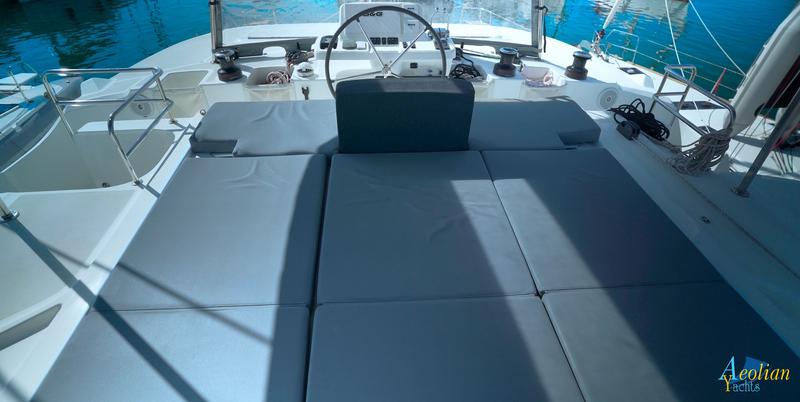 Book yachts online - catamaran - Lagoon 50 - Aeolian Myth - rent