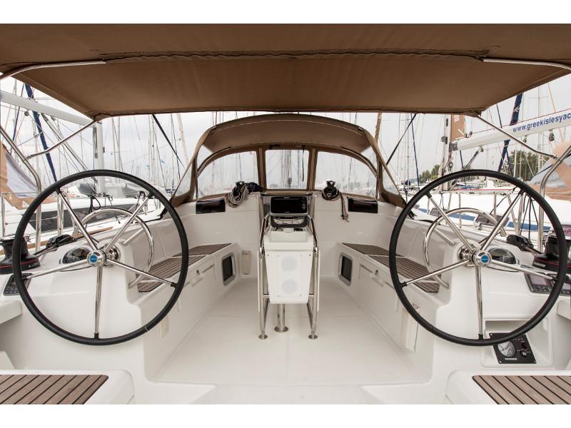 Book yachts online - sailboat - Sun Odyssey 439 - Kallisti - rent