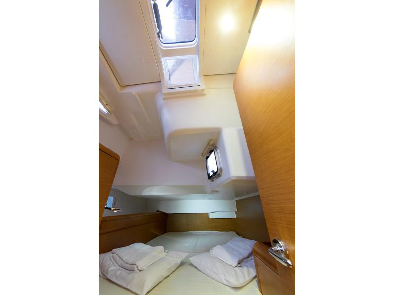 Book yachts online - sailboat - Sun Odyssey 439 - Kallisti - rent