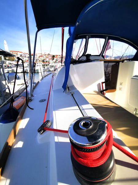 Book yachts online - sailboat - Sun Odyssey 33i - Paola - rent